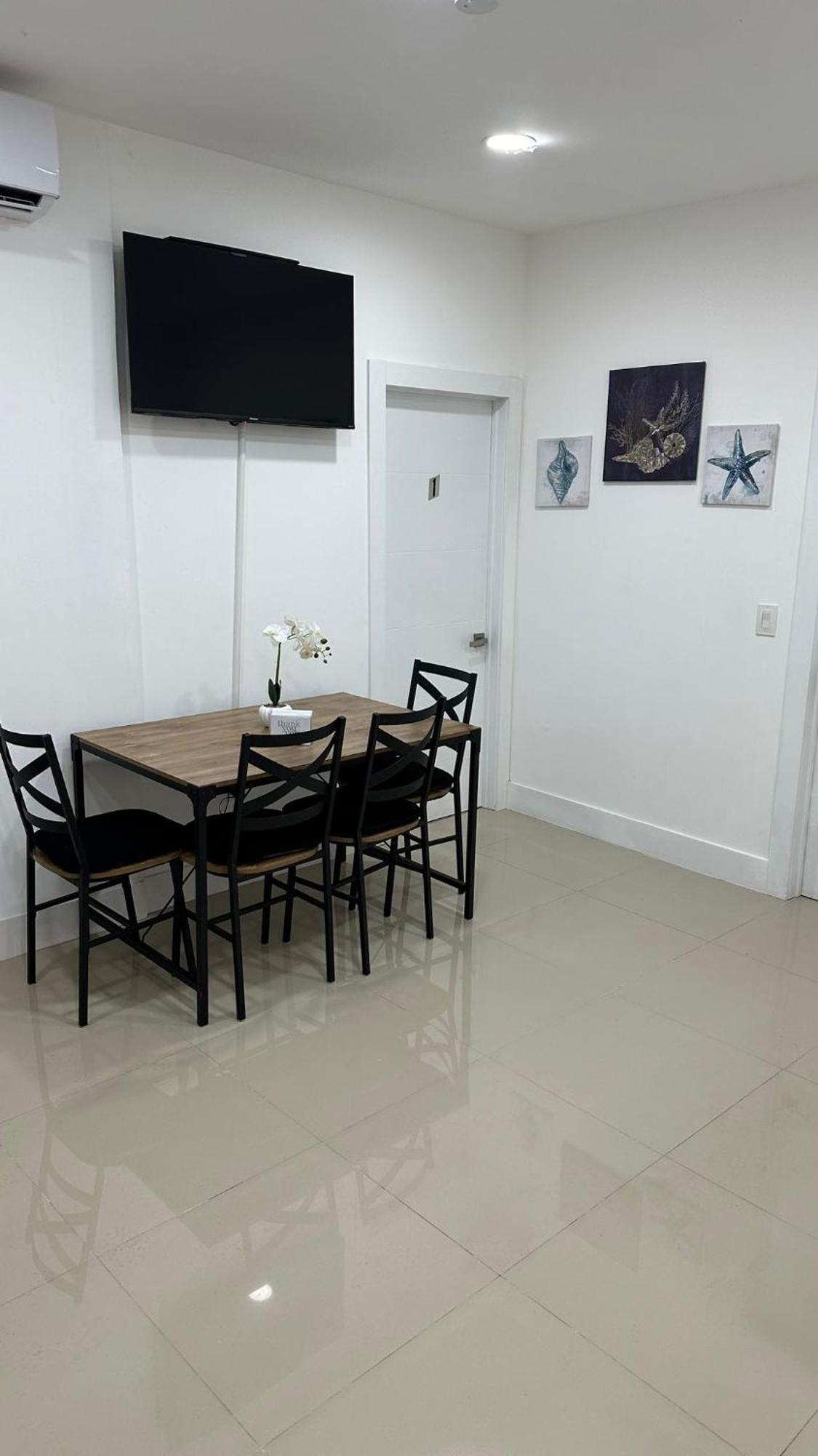 103 Miami Shared Rooms For Men Central Comfortable, Affordable Eksteriør billede