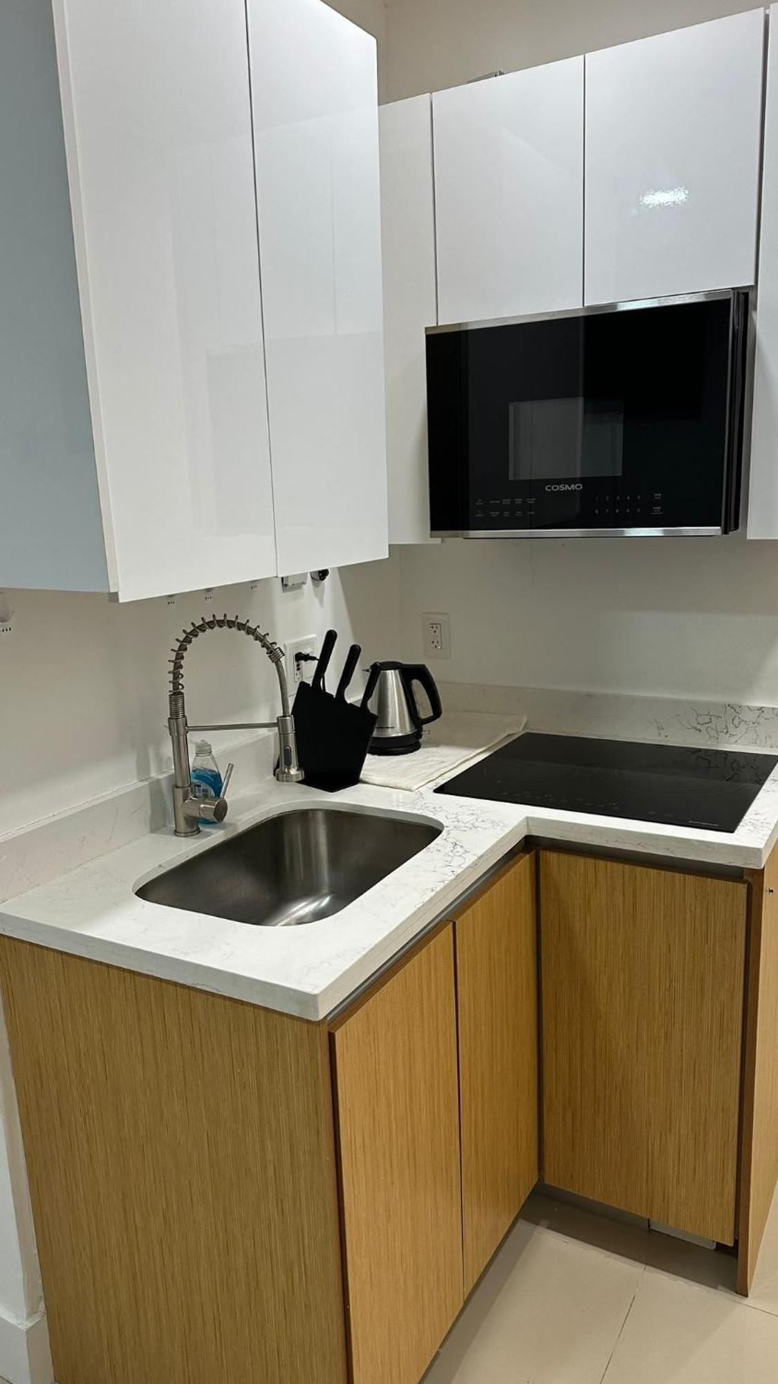 103 Miami Shared Rooms For Men Central Comfortable, Affordable Eksteriør billede